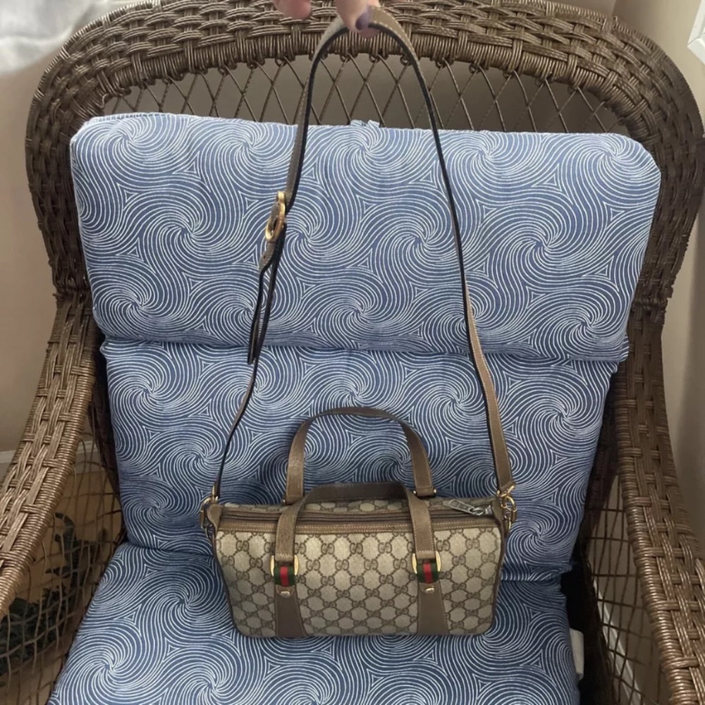 Vintage Gucci sherry signature bag EUVC